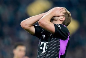 爱游戏娱乐官网莱万多夫斯基遭遇十五连败，拜仁教练面临压力！的简单介绍