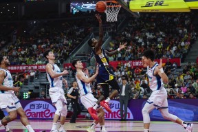 爱游戏官方入口CBA常规赛清晨再迎强敌比利亚雷亚尔今晚官宣签约，今晨拉齐奥备战欧超杯都惊呆了的简单介绍